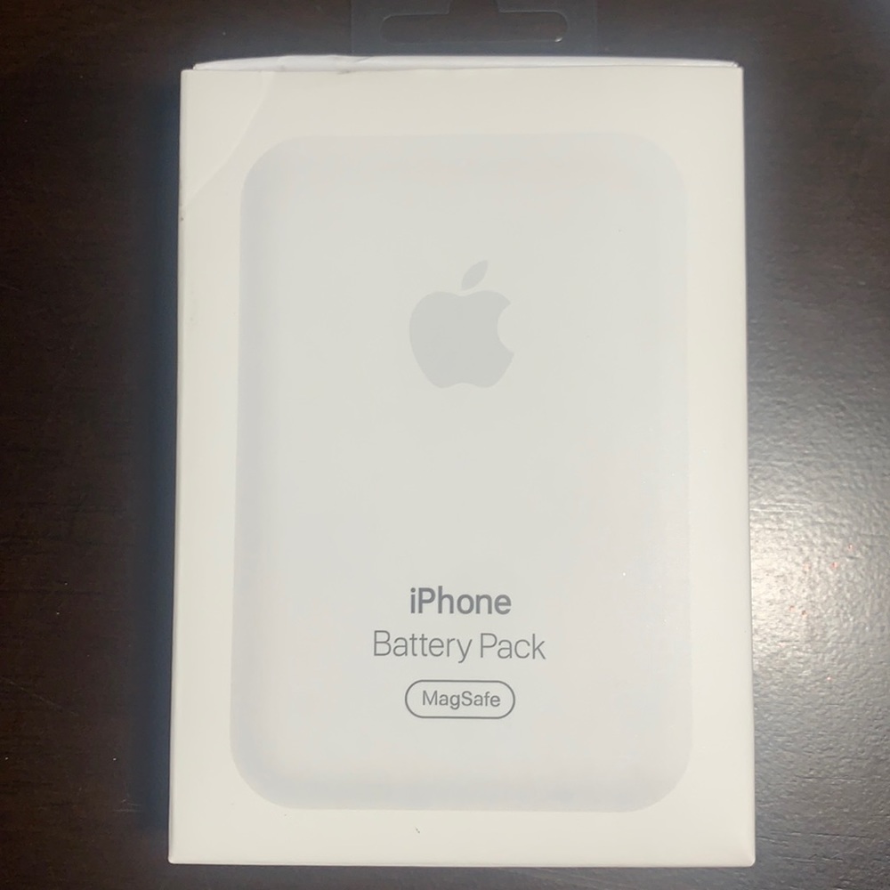 IPhone Apple Mag Safe Battery Pack